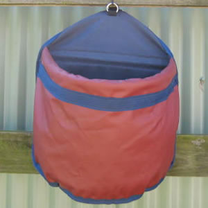 Collapsible Feed Bag (Maroon)